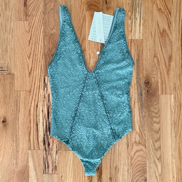NWT New Jonathan Simkhai Ocean Standard Afton Lace Bodysuit Sz S - Picture 1 of 5